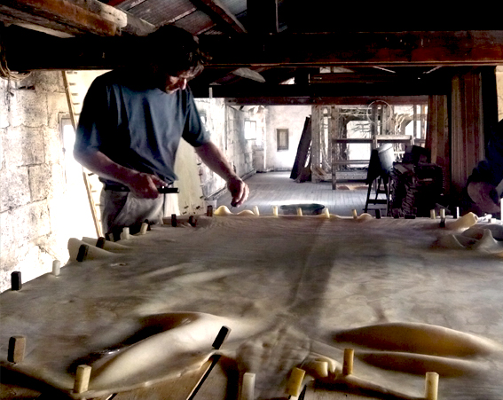 Enluminure Arthur & Lancelot f°1 v. plan de fuite « paysage »